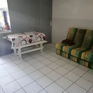 https://jolie-appartement-proche-du-parc-des-expositions.aixenprovencehotels.org